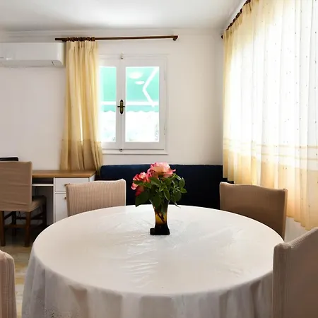 Apartment View Kouspádhes